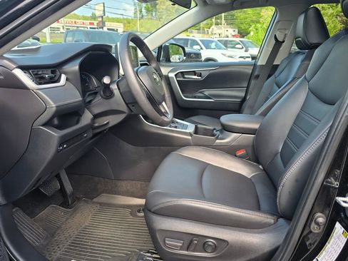 Certified 2023 Toyota RAV4 XLE Premium AWD/4WD image 16