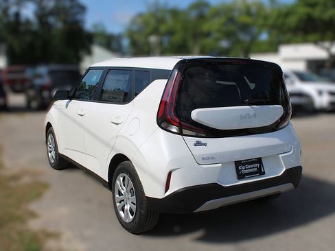 New 2025 Kia Soul LX image 11