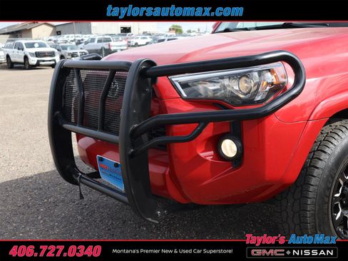 Used 2018 Toyota 4Runner SR5 image 37