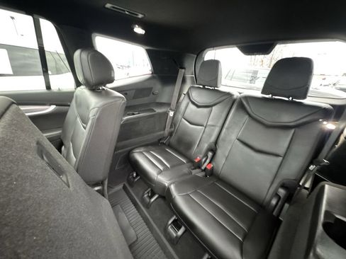 Used 2024 Cadillac XT6 Luxury w/ LPO, Floor Liner Package AWD/4WD image 24