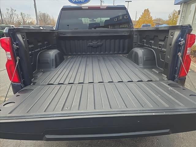 Used 2021 Chevrolet Silverado 1500 RST AWD/4WD image 7