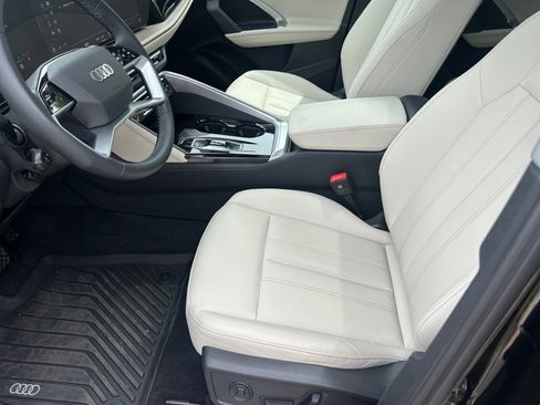 Used 2025 Audi Q5 Premium Plus w/ Premium Plus AWD/4WD image 30