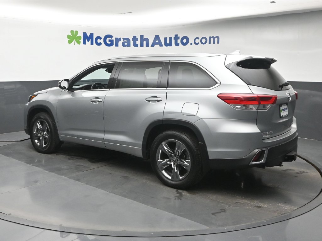 Used 2019 Toyota Highlander Limited Platinum AWD/4WD image 28