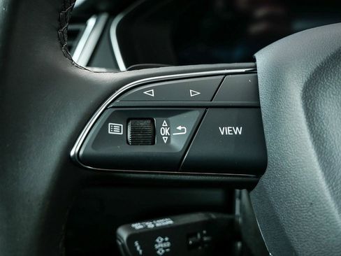 Used 2023 Audi Q5 2.0T Premium Plus w/ Premium Plus Package image 11