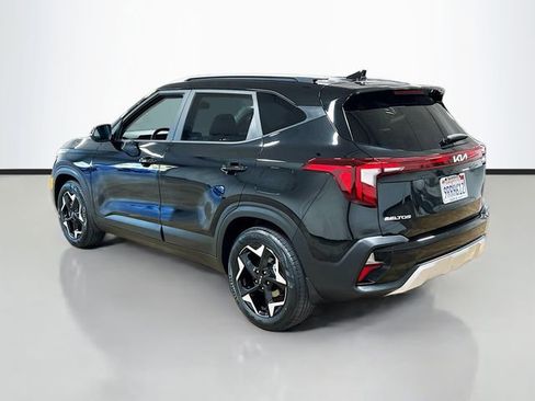 Certified 2025 Kia Seltos S image 5