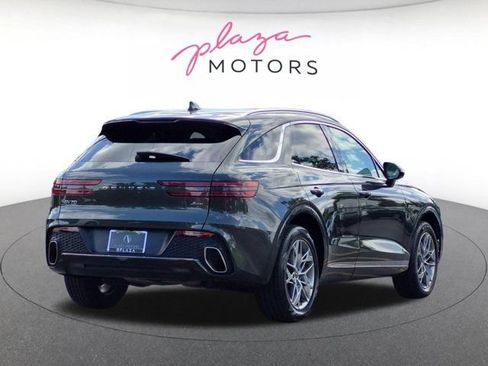 Used 2025 Genesis GV70 2.5T AWD/4WD image 5