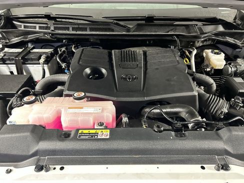 Used 2022 Toyota Tundra SR5 image 11