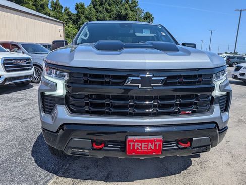 Used 2023 Chevrolet Silverado 1500 LT Trail Boss w/ Protection Package AWD/4WD image 6