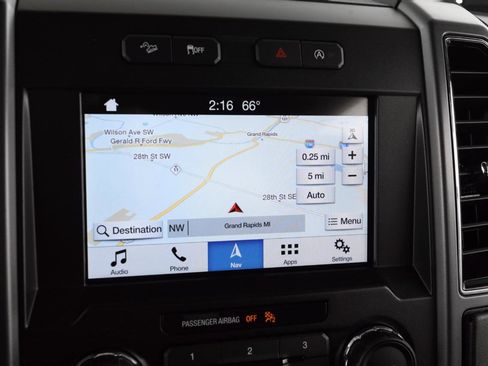 Used 2018 Ford F150 XLT w/ Equipment Group 302A Luxury image 20