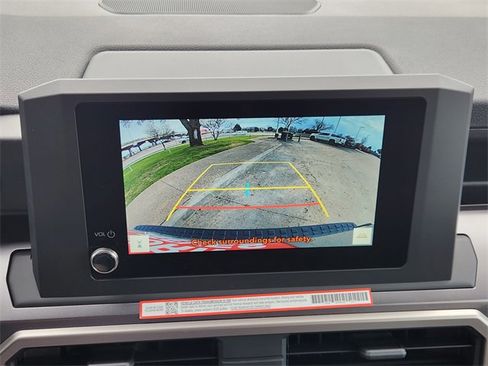 Used 2025 Toyota 4Runner TRD Off-Road image 13