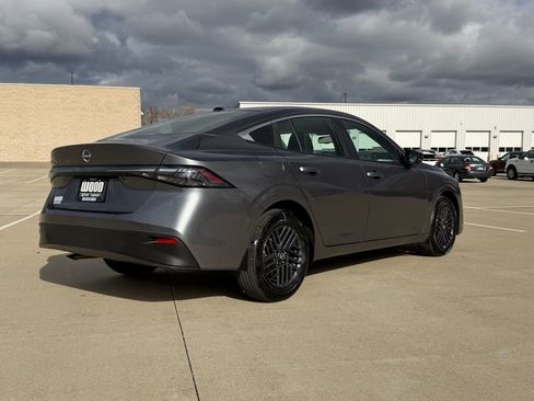 New 2026 Nissan Sentra SV image 3