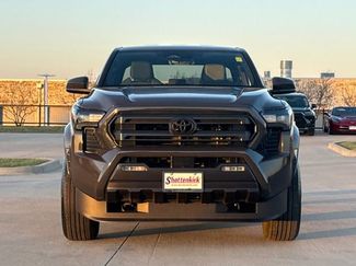 Used 2025 Toyota Tacoma SR5 video 2