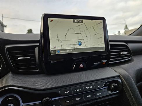 Used 2022 Hyundai Veloster N image 25