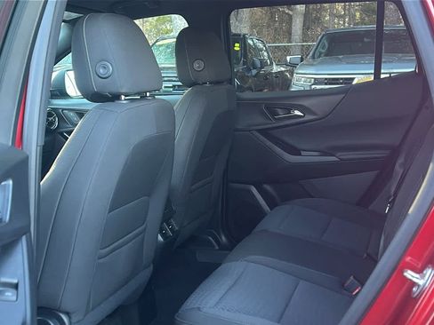 Certified 2025 Chevrolet Equinox LT w/ Safety and Technology Package image 28