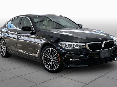 Used 2018 BMW 530i xDrive w/ Premium Package AWD/4WD image 3