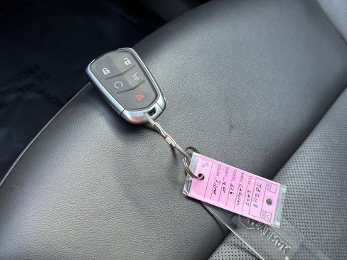 Certified 2025 Cadillac XT6 Premium Luxury image 39