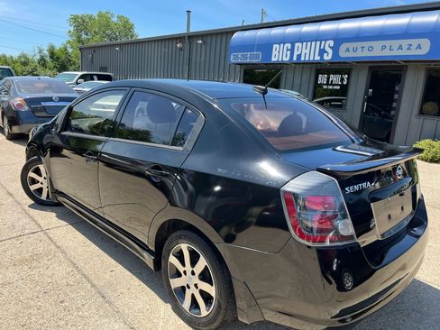 Used 2011 Nissan Sentra 2.0 SR w/ Special Edition Pkg image 8