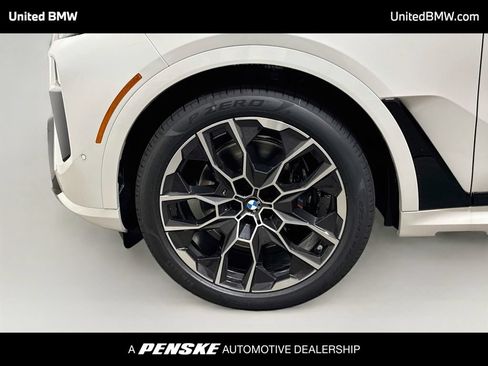 New 2027 BMW X7 M60i AWD/4WD image 2