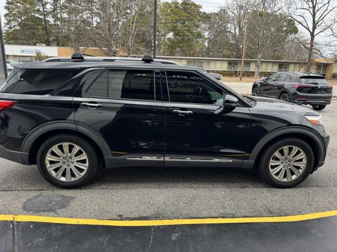 Used 2020 Ford Explorer Limited image 6