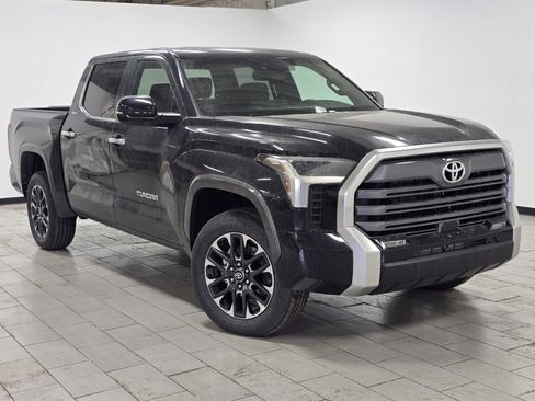 New 2026 Toyota Tundra Limited image 2
