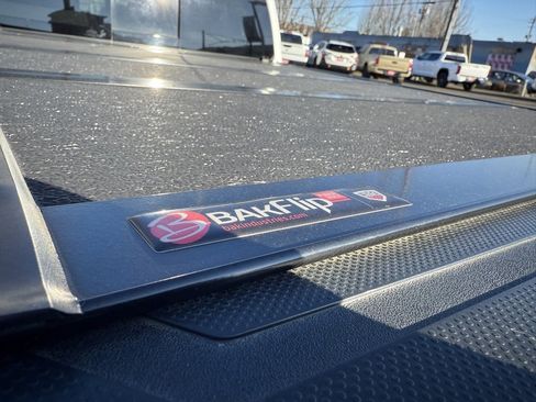 Used 2022 Toyota Tacoma TRD Sport image 6