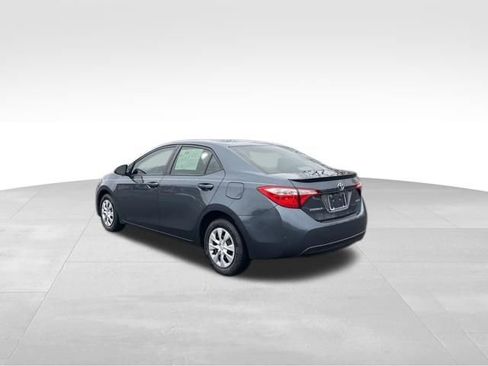 Used 2016 Toyota Corolla LE image 3