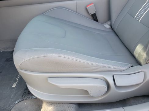 Used 2023 Hyundai Elantra SEL w/ Convenience Package FWD image 22