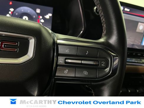 Used 2023 GMC Canyon AT4 w/ AT4 Premium Package AWD/4WD image 17