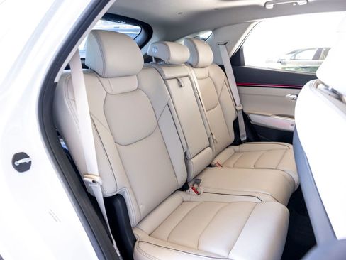 New 2026 Genesis GV70 2.5T Advanced AWD/4WD image 23