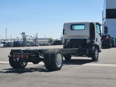 New 2026 Isuzu NQR RWD image 7
