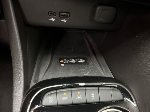 Used 2026 Buick Encore GX Sport Touring w/ Advanced Technology Package AWD/4WD image 23