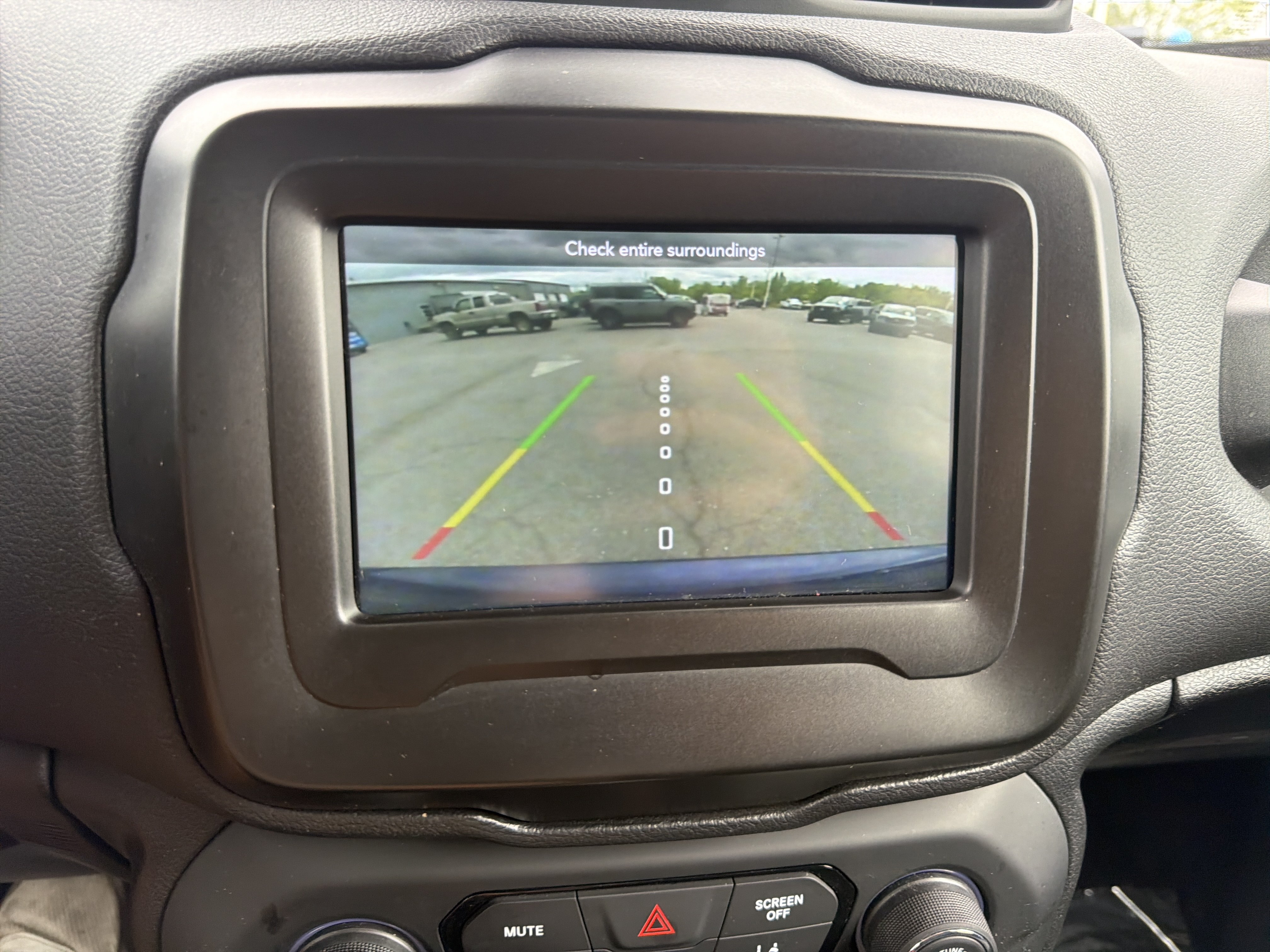Used 2021 Jeep Renegade Sport w/ Sport Appearance Group AWD/4WD image 26