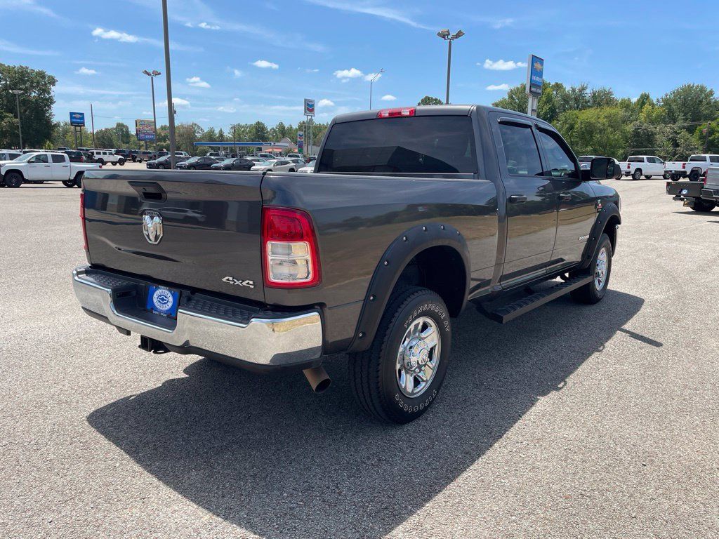 Used 2022 RAM 2500 Tradesman w/ Chrome Appearance Group AWD/4WD image 6