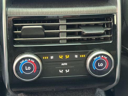 Certified 2023 Land Rover Range Rover SE image 13