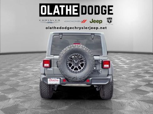 Used 2022 Jeep Wrangler Unlimited Sport AWD/4WD image 26
