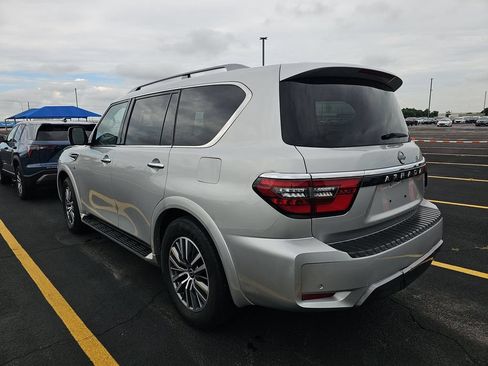 Used 2022 Nissan Armada SL RWD image 4
