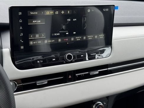 New 2025 Mitsubishi Outlander SE image 28