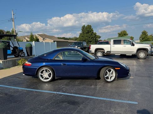 Used 2003 Porsche 911 Cabriolet image 2