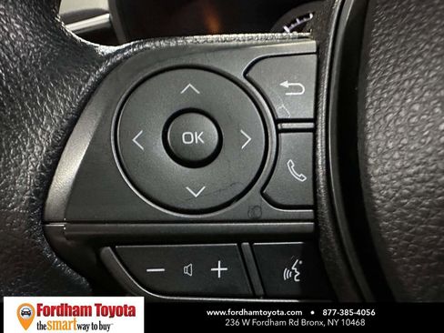 Certified 2021 Toyota Corolla LE FWD image 28