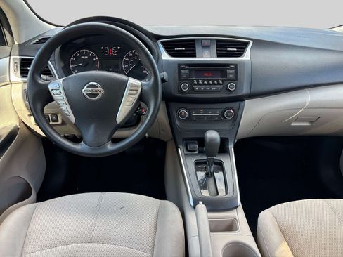 Used 2017 Nissan Sentra S w/ S Style Package FWD image 11