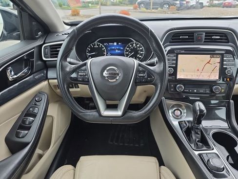 Used 2021 Nissan Maxima Platinum w/ Sport Mat Group image 19