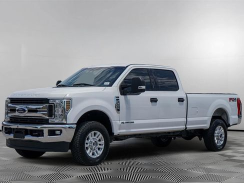 Used 2019 Ford F350 XLT w/ XLT Value Package AWD/4WD image 8
