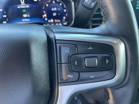 Used 2025 Chevrolet Silverado 1500 LT AWD/4WD image 17