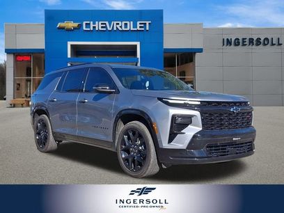 Used 2024 Chevrolet Traverse RS