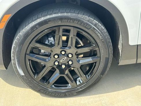 Used 2022 Chevrolet Blazer LT image 36