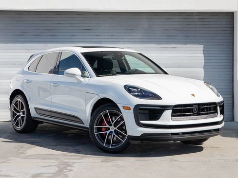 New 2026 Porsche Macan S AWD/4WD image 10