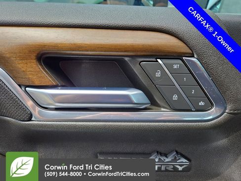 Used 2024 Chevrolet Silverado 1500 High Country w/ Technology Package image 21