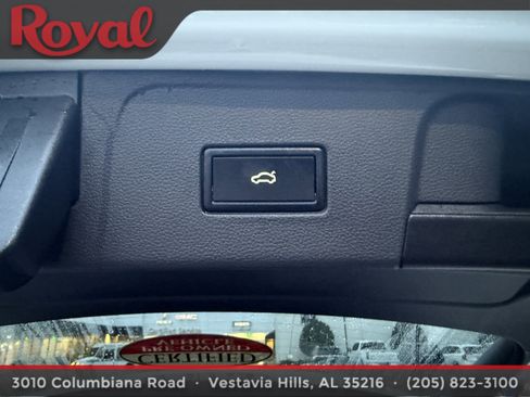 Certified 2023 Volkswagen Atlas SE w/ Black Wheel Package image 11