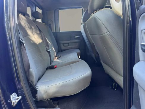 Used 2017 RAM 1500 Classic SLT AWD/4WD image 13