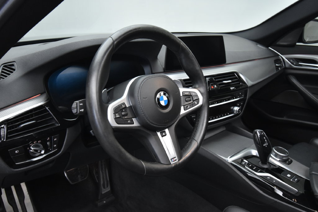 Used 2019 BMW 540i xDrive w/ M Sport Package AWD/4WD image 11